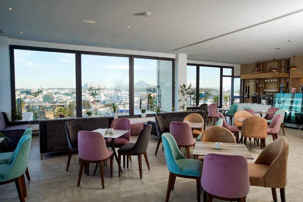 Lescure Business Hôtel and SPA