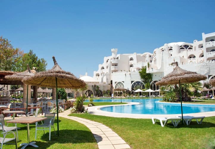 Lella Baya & Thalasso